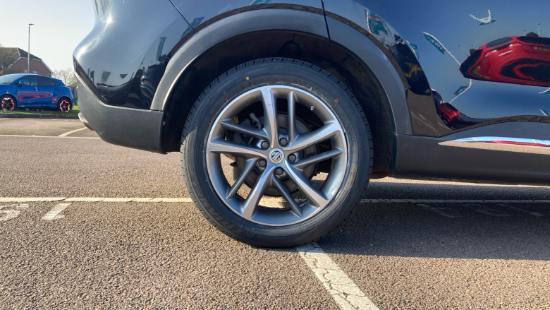 MG Hs 1.5 T-GDI Exclusive 5dr DCT Petrol Hatchback